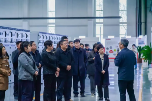 ���ؼ���������ϯ�����������ѵ��ѧԱݰ��AG�ι��ּ��ſ���ѧϰ